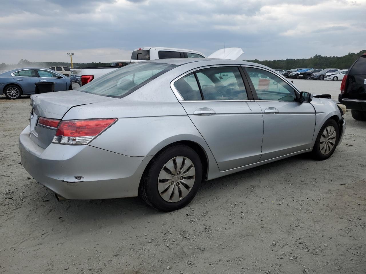 Изображение 3 2012 HONDA ACCORD LX 2012 с VIN 1HGCP2F39CA214958