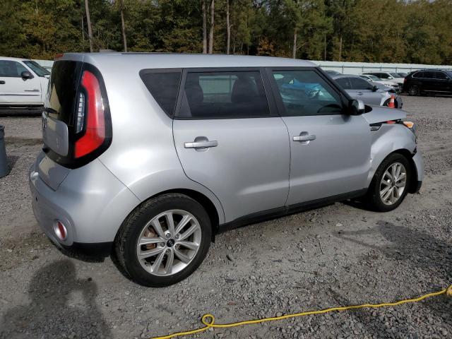 Image 3 of 2018 KIA SOUL + 2018 with VIN KNDJP3A55J7601652
