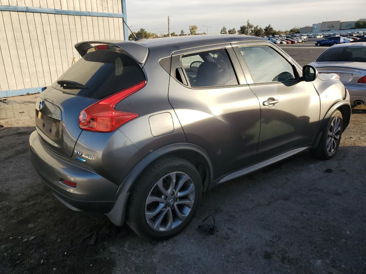 Изображение 3 2013 NISSAN JUKE S 2013 с VIN JN8AF5MV3DT220408