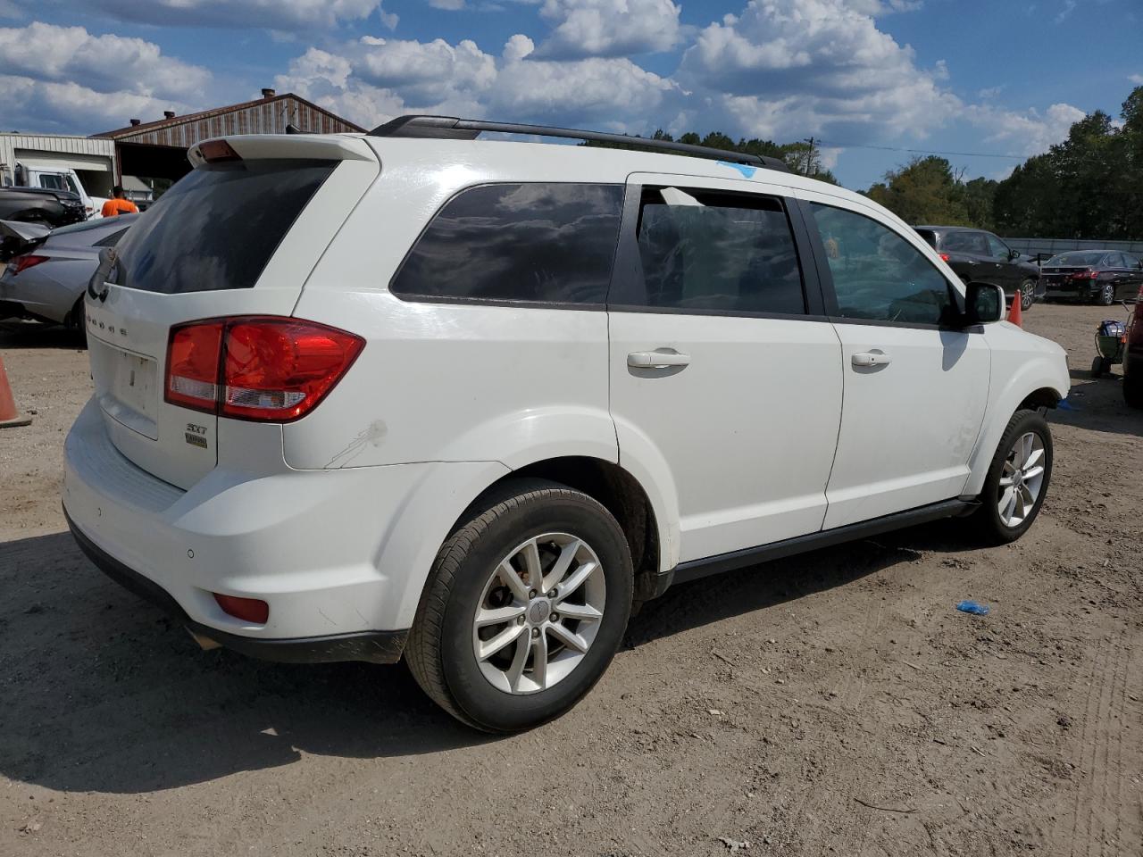 Image 3 of 2015 DODGE JOURNEY SXT 2015 with VIN 3C4PDCBG9FT572534