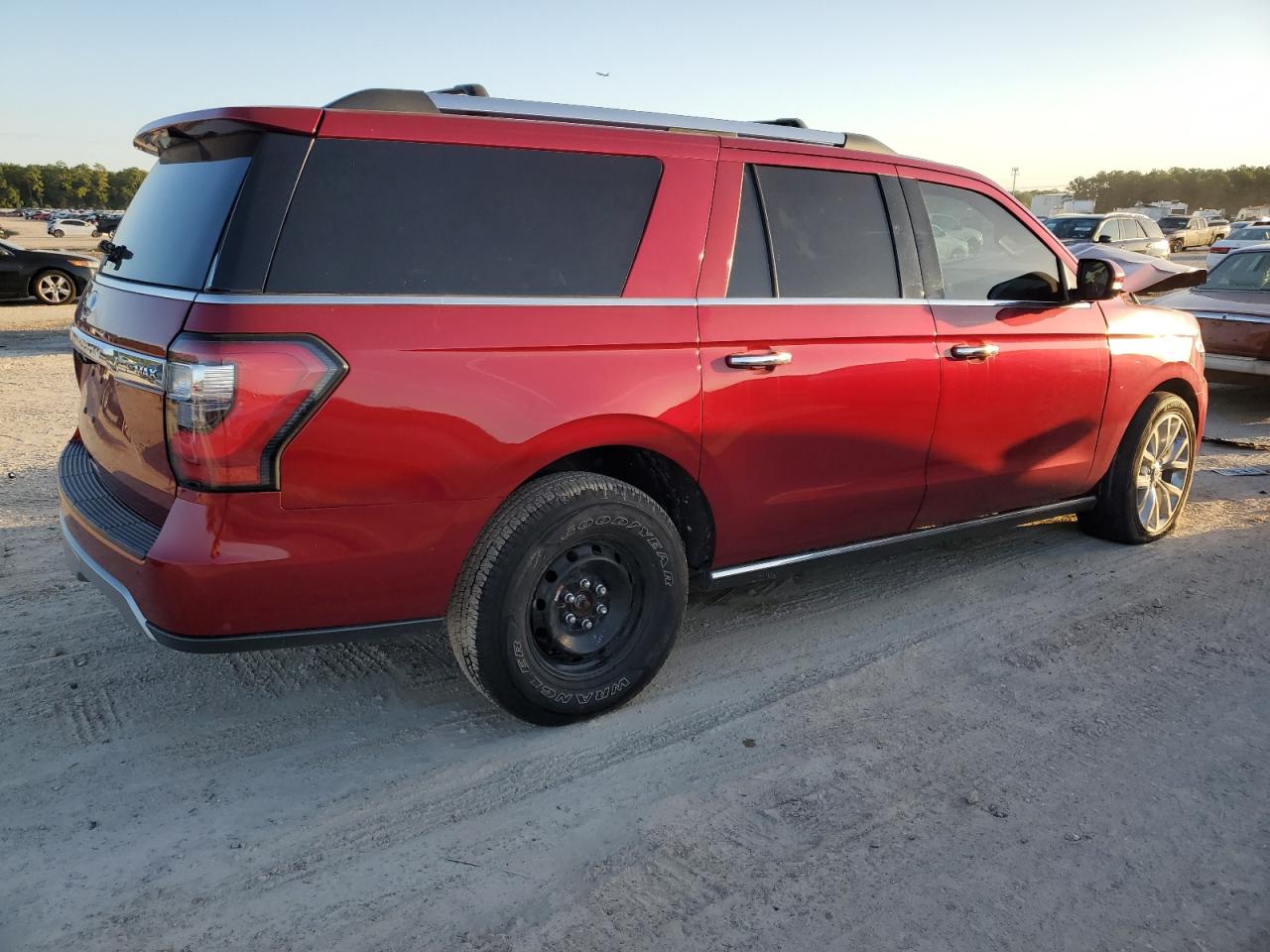 Изображение 3 2018 FORD EXPEDITION MAX LIMITED 2018 с VIN 1FMJK1KT5JEA58567