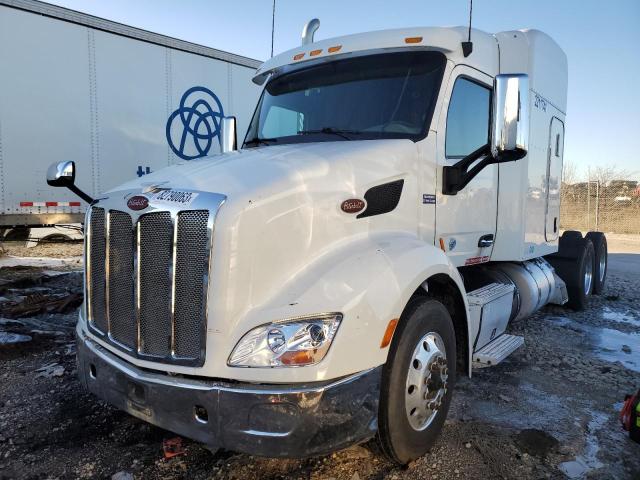 Obraz 2 z 2016 PETERBILT 579  2016 z VIN 1XPBDP9X3GD335650