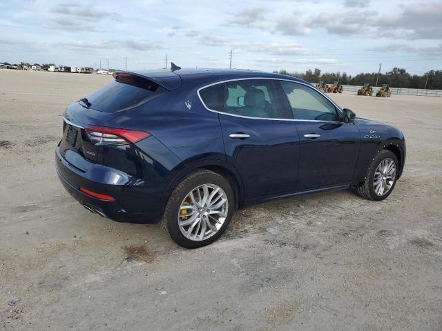 Obraz 3 z 2022 MASERATI LEVANTE BASE 2022 z VIN ZN661XUA1NX398867
