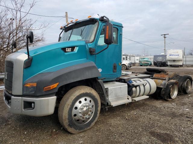 Image 2 of 2015 CATERPILLAR CT660  2015 with VIN 3HSJGTKTXFN074574