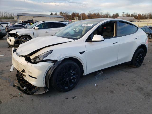 Изображение 1 2023 TESLA MODEL Y  2023 с VIN 7SAYGDEE2PF661652