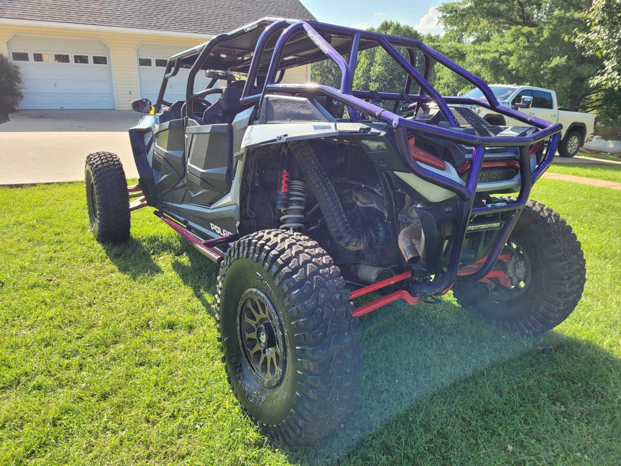 Obraz 3 z 2020 POLARIS RZR TURBO S 4 2020 z VIN 3NSP4L923LG825554