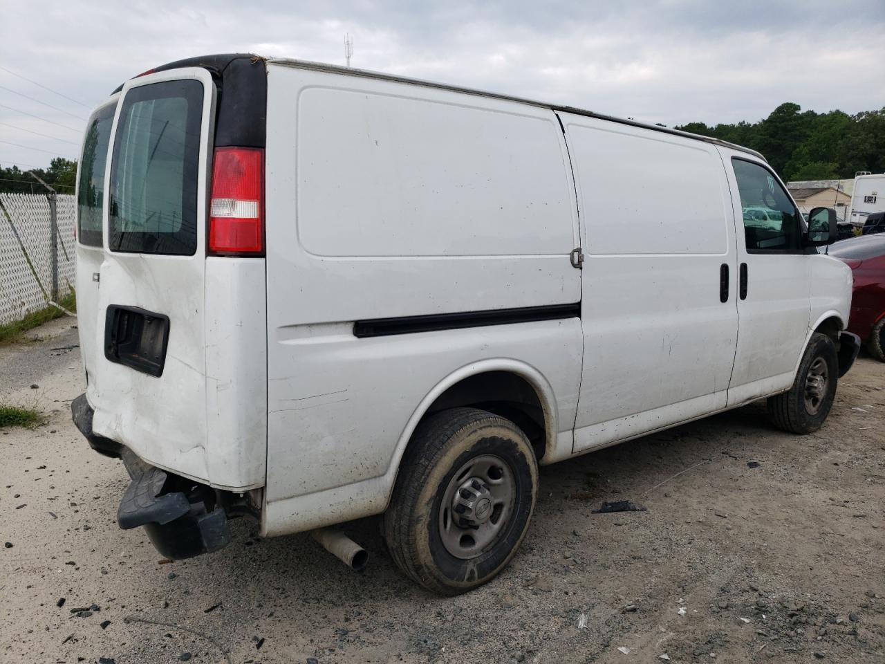 Изображение 3 2015 CHEVROLET EXPRESS G2500  2015 с VIN 1GCWGFCF2F1273159