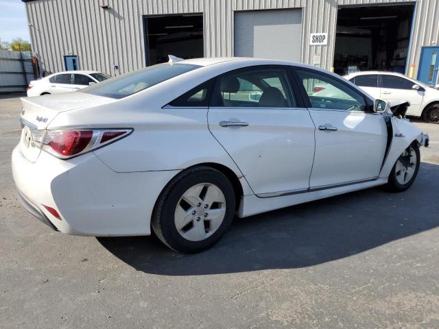 Obraz 3 z 2012 HYUNDAI SONATA HYBRID 2012 z VIN KMHEC4A47CA021251