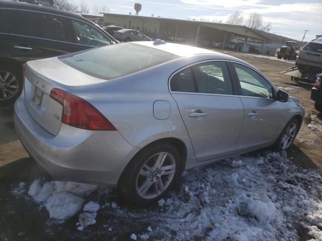 Image 3 of 2015 VOLVO S60 PREMIER 2015 with VIN YV126MFK0F1345842