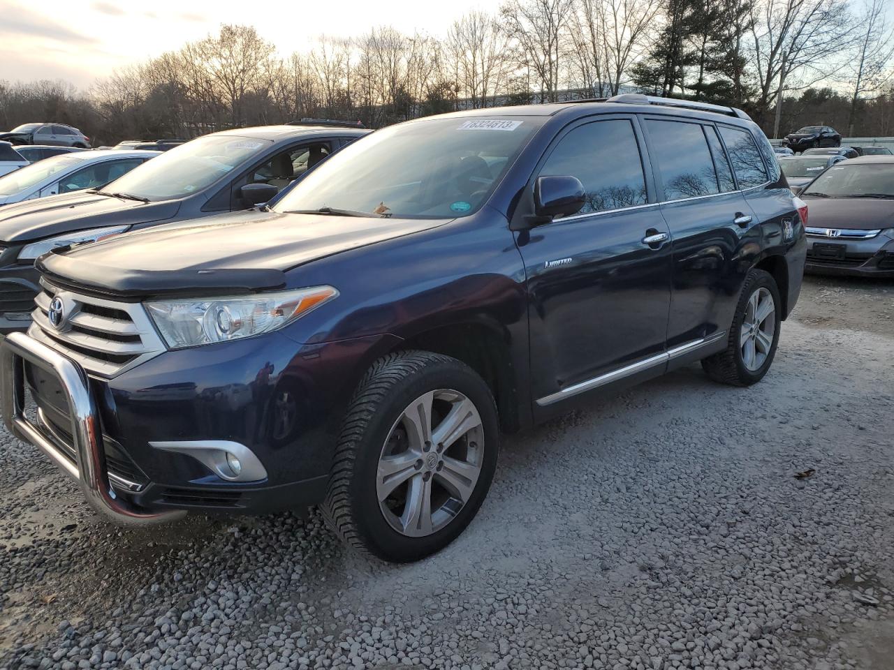 Obraz 2013 TOYOTA HIGHLANDER LIMITED 2013