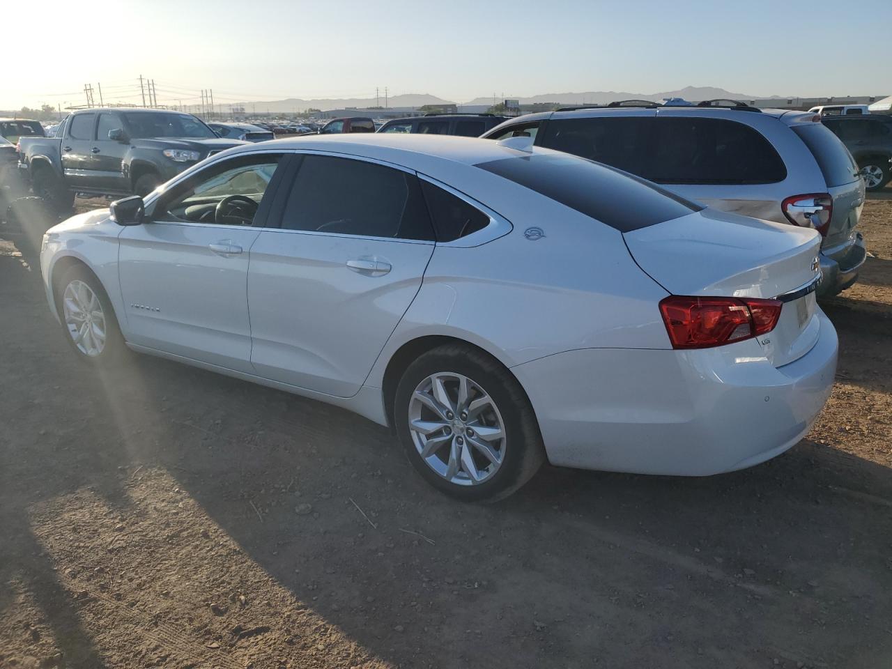 Image 2 of 2019 CHEVROLET IMPALA LT 2019 with VIN 1G11Z5S35KU147045