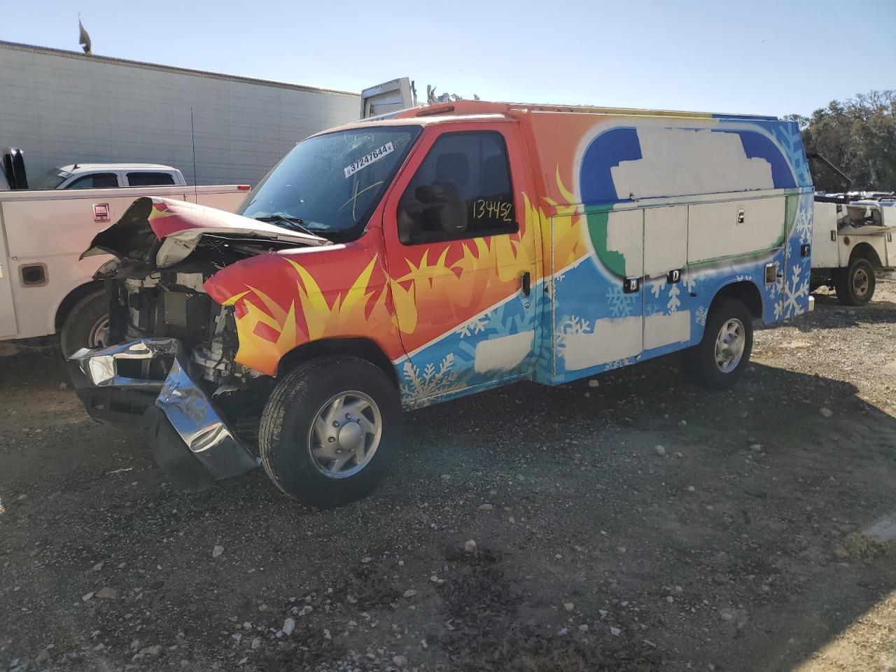 Изображение 1 2016 FORD ECONOLINE E350 SUPER DUTY CUTAWAY VAN 2016 с VIN 1FDWE3FL1GDC09566