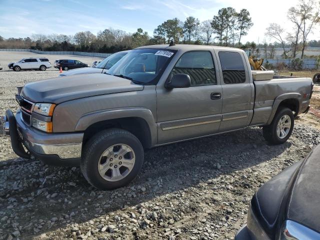 Obraz 1 z 2006 CHEVROLET SILVERADO K1500 2006 z VIN 1GCEK19Z86Z272372