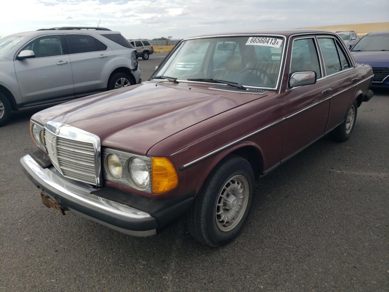 Image 1 of 1982 MERCEDES-BENZ 300 DT 1982 with VIN WDBAB33A8CB010514
