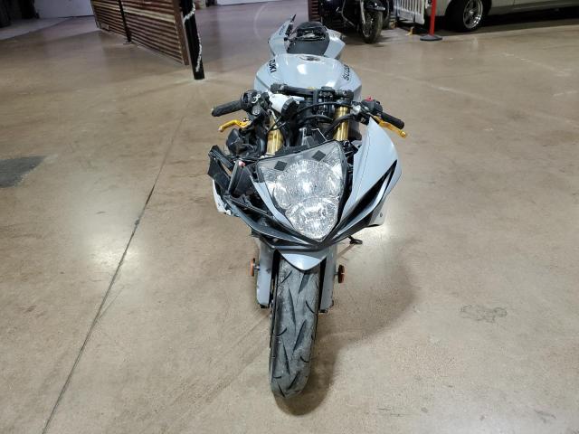 Изображение 2 2022 SUZUKI GSX-R750  2022 с VIN JS1GR7MAXN7101491