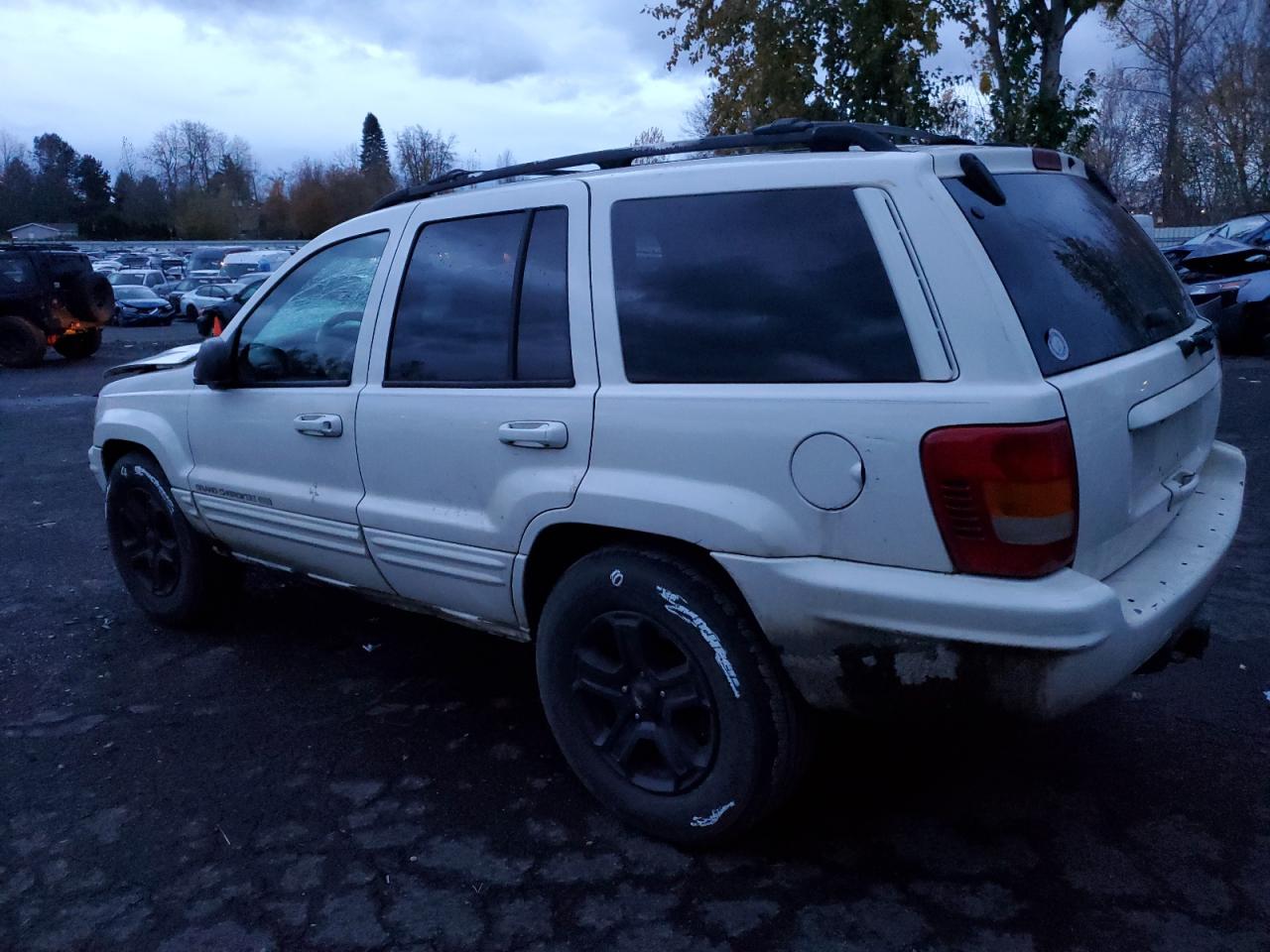 Image 2 of 2000 JEEP GRAND CHEROKEE LIMITED 2000 with VIN 1J4GW58N2YC412371