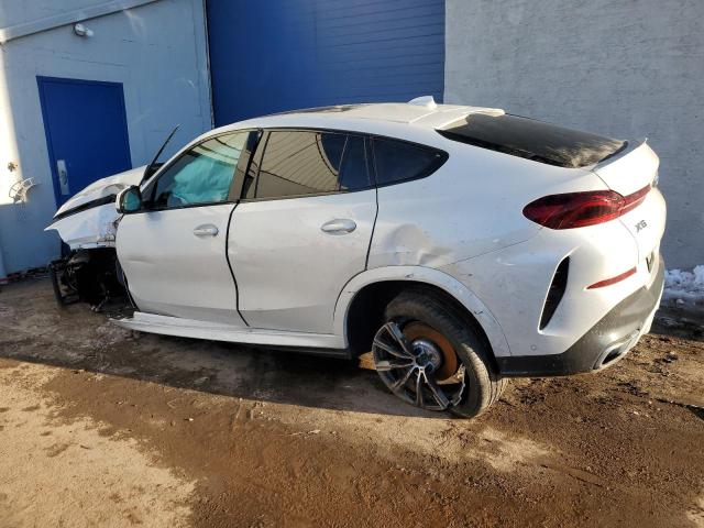Obraz 2 z 2023 B M W X SERIES X6 4D SUV 40I XDRIVE MSPORT 2023 z VIN 5UXCY6C04P9S07841
