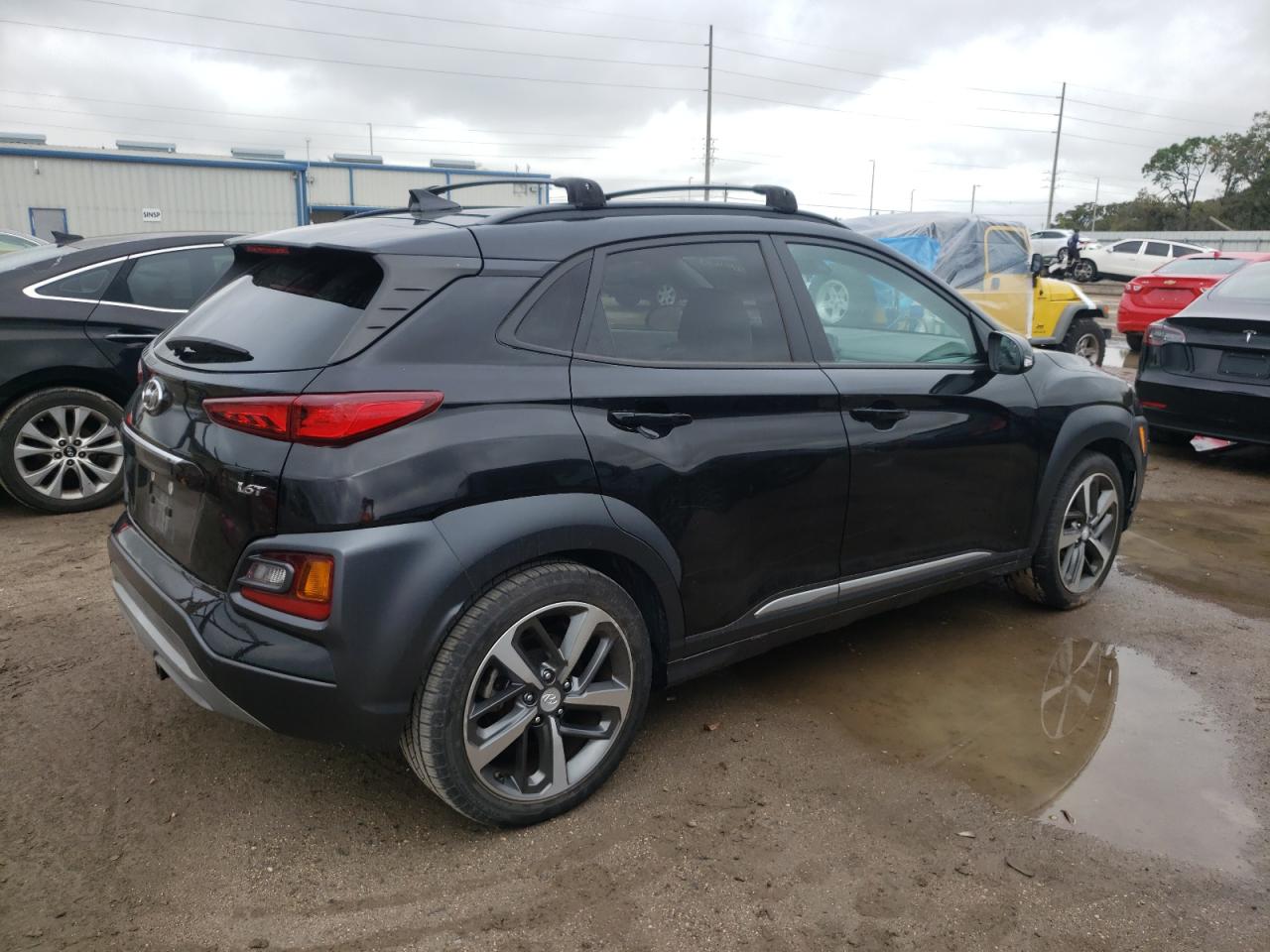 Obraz 3 z 2021 HYUNDAI KONA LIMITED 2021 z VIN KM8K33A58MU598912