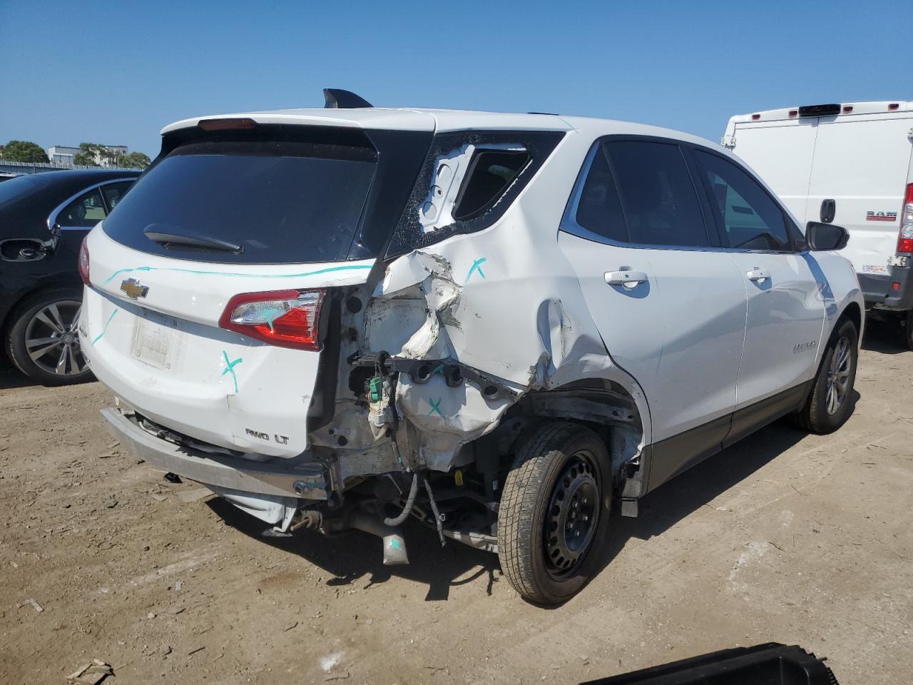 Image 3 of 2019 CHEVROLET EQUINOX LT 2019 with VIN 2GNAXUEV6K6154547