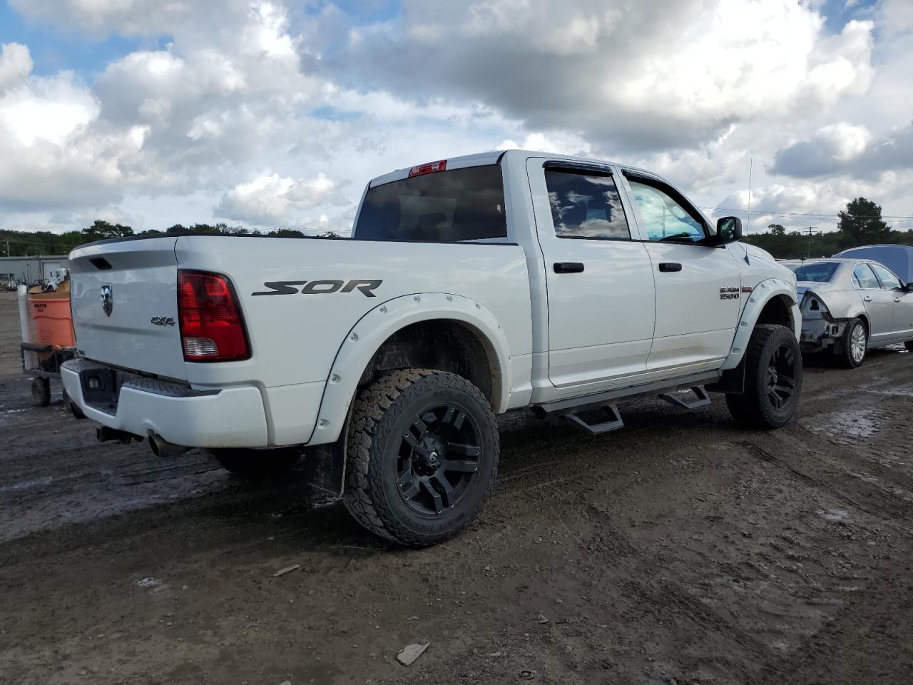 Изображение 3 2014 RAM 1500 ST 2014 с VIN 1C6RR7KT6ES115864