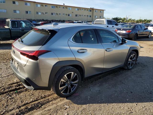 Obraz 3 z 2021 LEXUS UX 200 2021 z VIN JTHX3JBH7M2033293