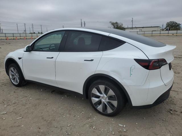 Obraz 2 z 2022 TESLA MODEL Y  2022 z VIN 7SAYGAEE3NF468325