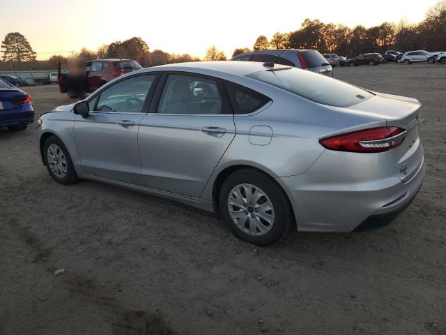 Image 2 of 2019 FORD FUSION S 2019 with VIN 3FA6P0G79KR246823