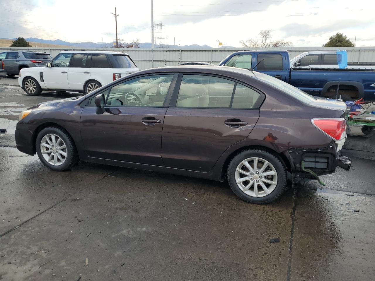 Image 2 of 2013 SUBARU IMPREZA PREMIUM 2013 with VIN JF1GJAC66DH023555