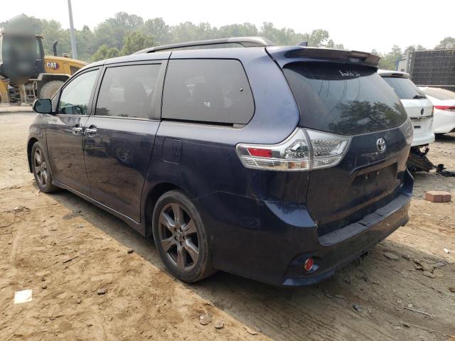 Image 2 of 2018 TOYOTA SIENNA SE 2018 with VIN 5TDXZ3DC1JS927078