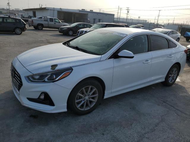 Obraz 1 z 2019 HYUNDAI SONATA SE 2019 z VIN 5NPE24AF0KH747582