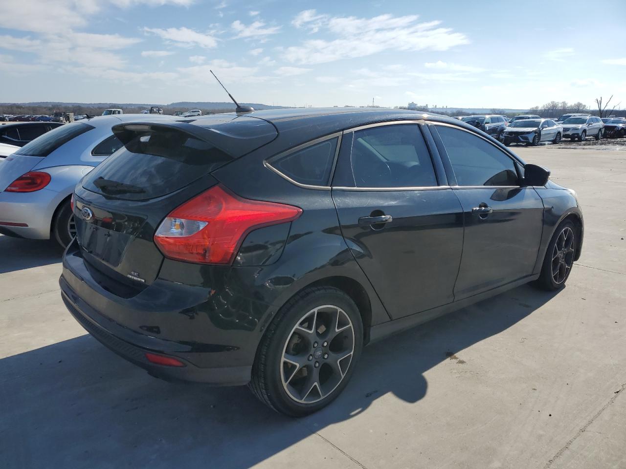 Image 3 of 2013 FORD FOCUS SE 2013 with VIN 1FADP3K24DL169820
