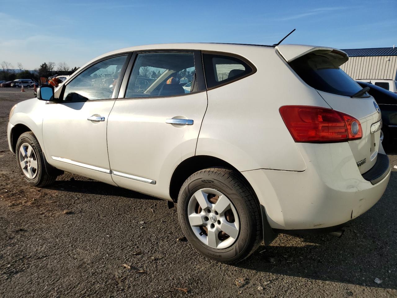 Image 2 of 2013 NISSAN ROGUE S 2013 with VIN JN8AS5MV1DW100522