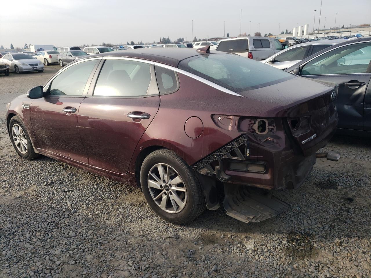 Image 2 of 2018 KIA OPTIMA LX 2018 with VIN 5XXGT4L32JG199491