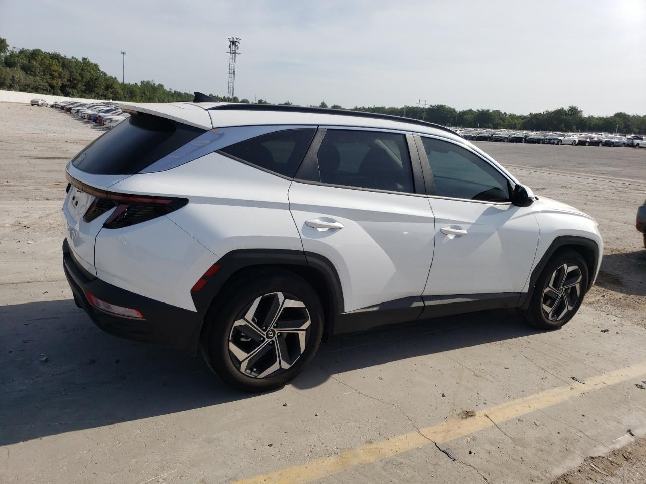 Изображение 3 2023 HYUNDAI TUCSON SEL 2023 с VIN 5NMJF3AE5PH250469