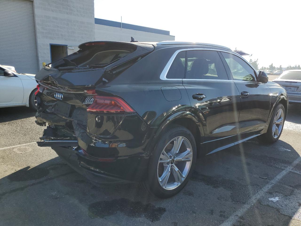 Изображение 3 2023 AUDI Q8 PREMIUM 2023 с VIN WA1AVBF14PD024204