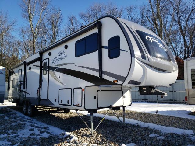 Obraz 2022 HIGH TRAILER 2022