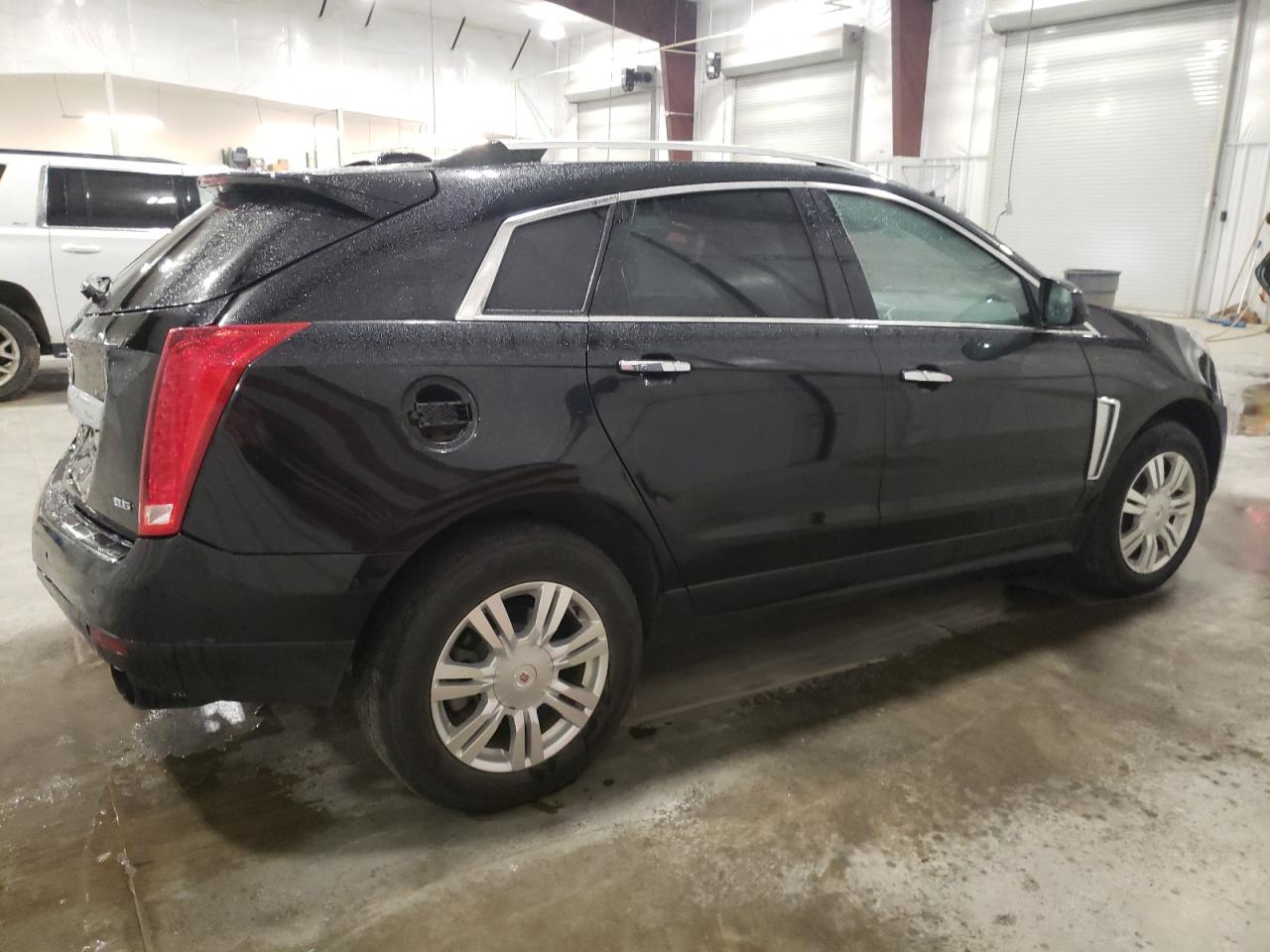 Image 3 of 2015 CADILLAC SRX LUXURY COLLECTION 2015 with VIN 3GYFNEE37FS584565