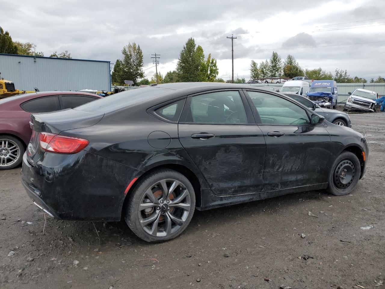 Image 3 of 2015 CHRYSLER 200 S 2015 with VIN 1C3CCCBB5FN557975