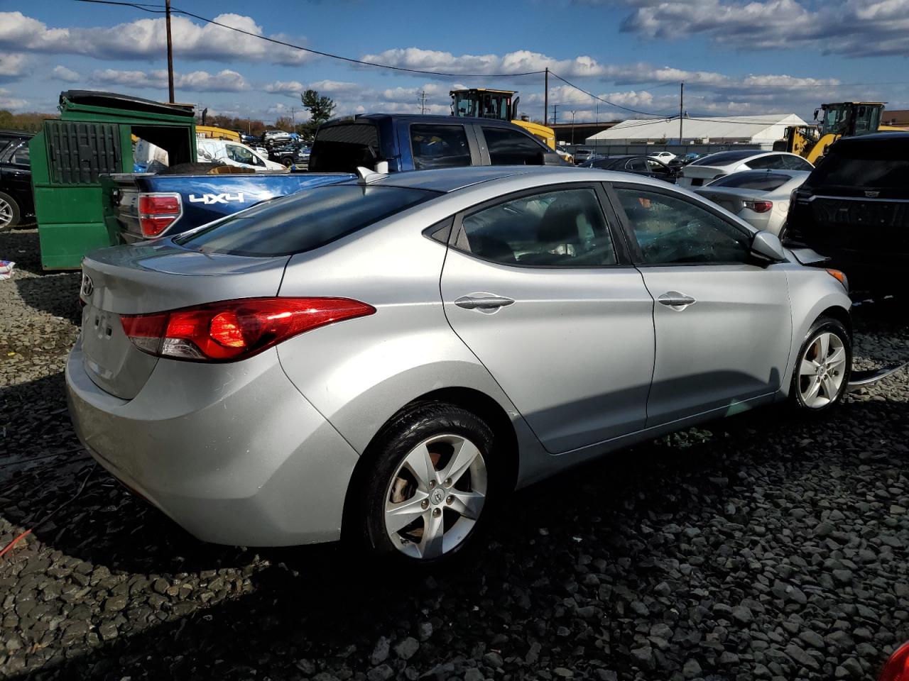 Изображение 3 2013 HYUNDAI ELANTRA GLS 2013 с VIN 5NPDH4AE3DH233214