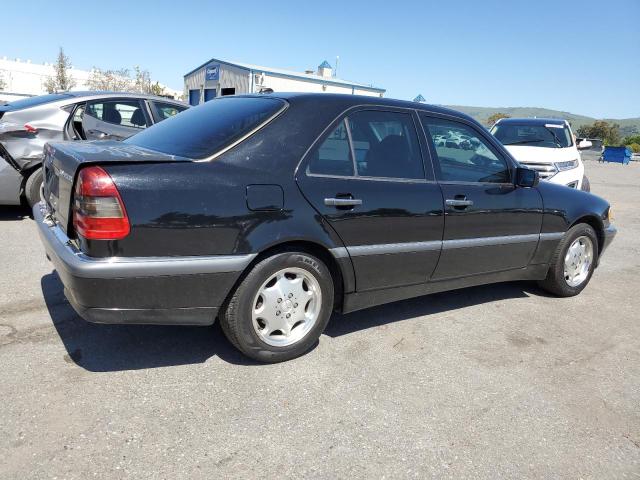 Obraz 3 z 2000 MERCEDES-BENZ C 230 2000 z VIN WDBHA24G9YA799042