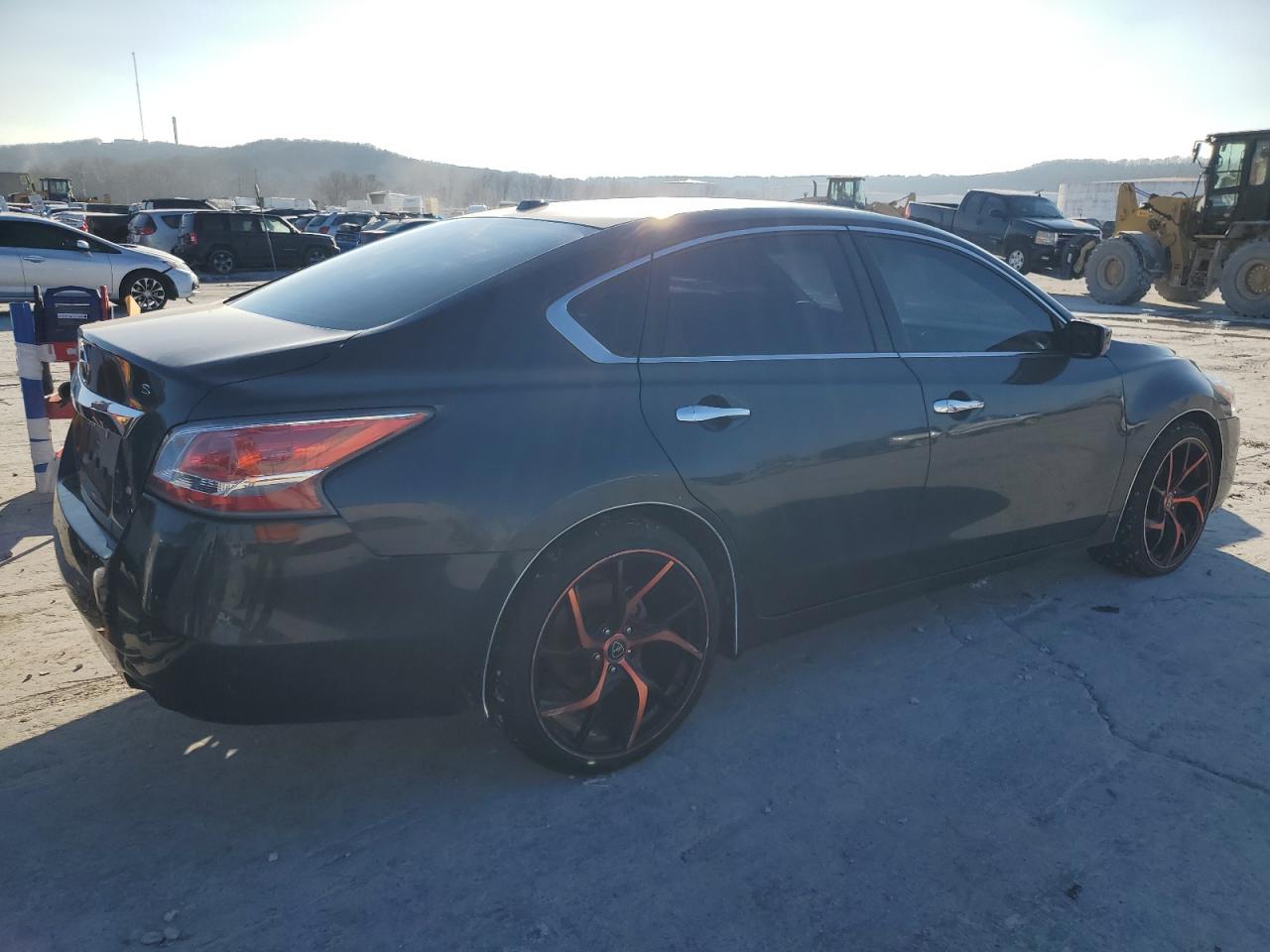 Изображение 3 2015 NISSAN ALTIMA 2.5 2015 с VIN 1N4AL3AP0FC420508