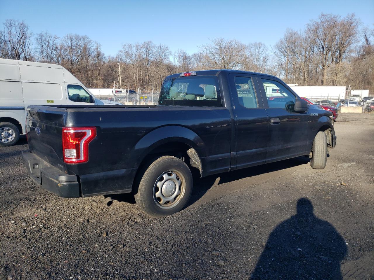 Image 3 of 2015 FORD F150 SUPER CAB 2015 with VIN 1FTEX1C88FFB62991