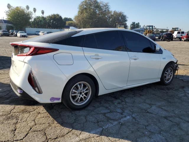 Изображение 3 2018 TOYOTA PRIUS PRIME  2018 с VIN JTDKARFP7J3103527