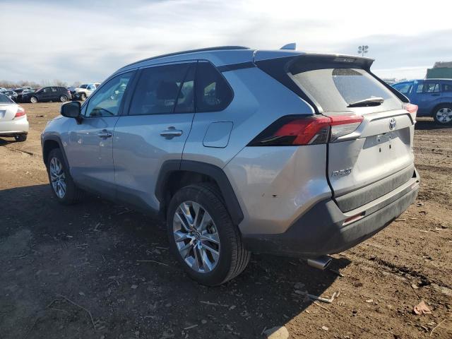 Obraz 2 z 2021 TOYOTA RAV4 XLE PREMIUM 2021 z VIN 2T3A1RFV2MC170727