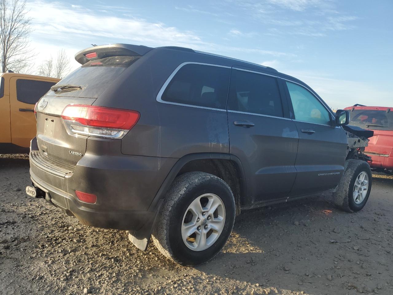 Image 3 of 2015 JEEP GRAND CHEROKEE LAREDO 2015 with VIN 1C4RJFAG1FC174069