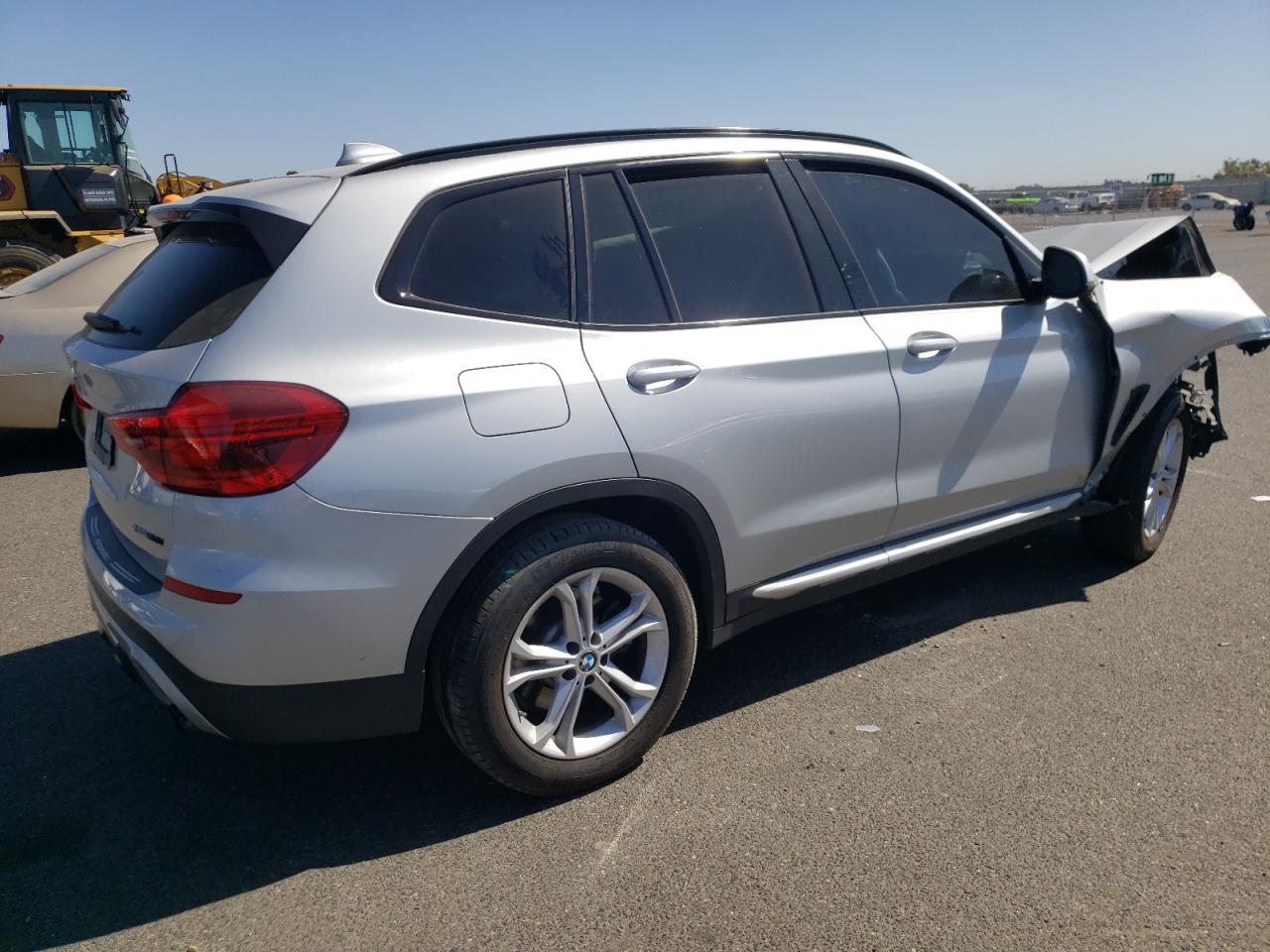 Image 3 of Bmw X3 Sdrive30I 2019 with VIN 5UXTR7C58KLF26463