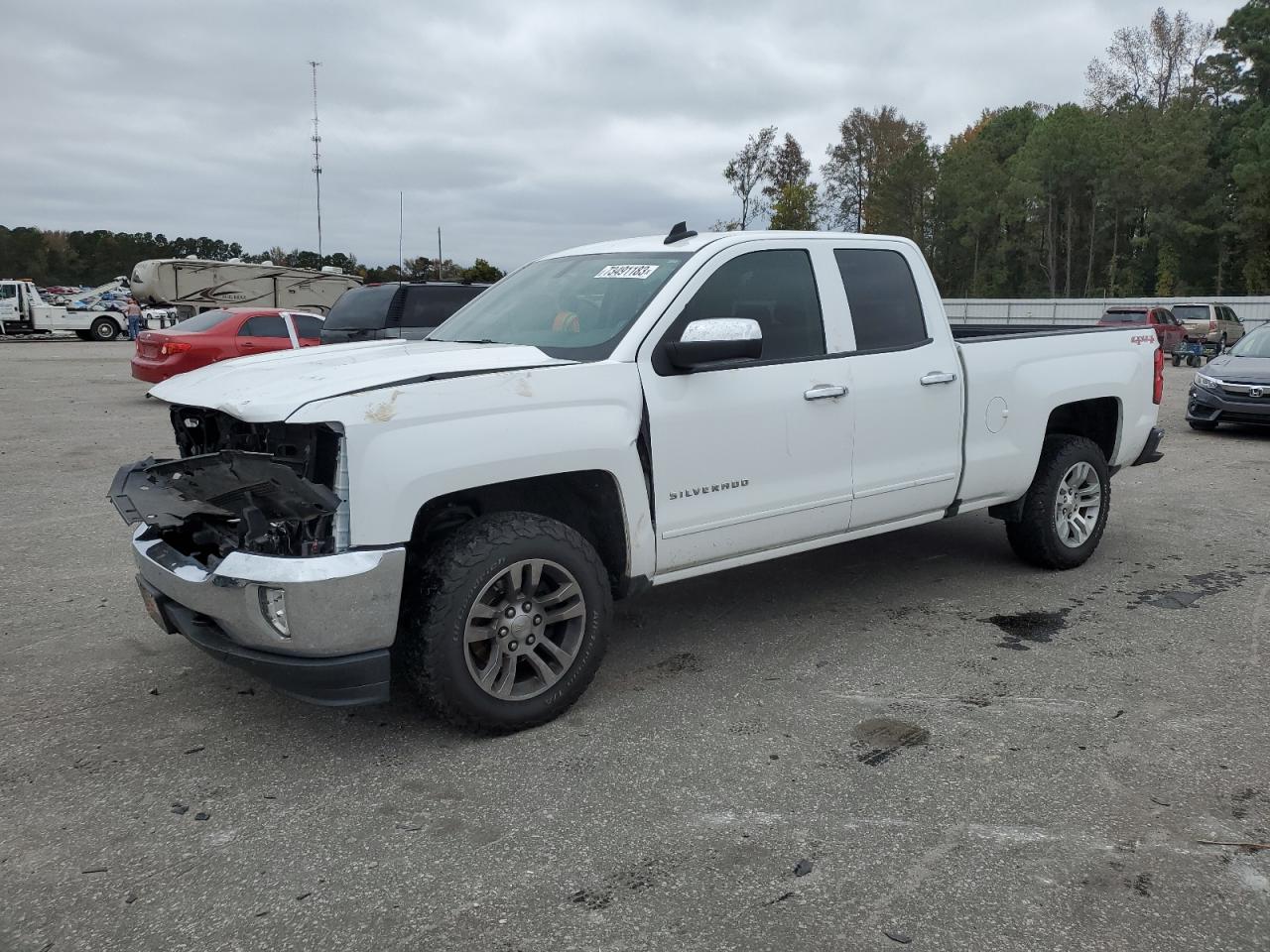 Image 1 of 2016 CHEVROLET SILVERADO K1500 LT 2016 with VIN 1GCVKREH2GZ417581