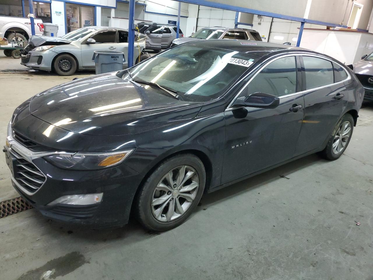 Image 1 of 2020 CHEVROLET MALIBU LT 2020 with VIN 1G1ZD5ST2LF082534