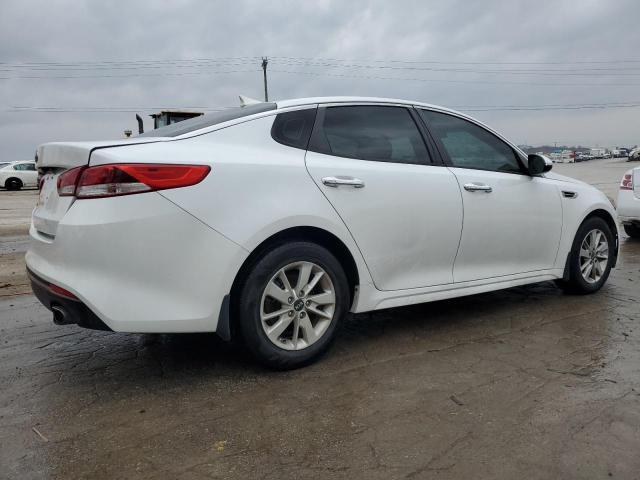 Obraz 3 z 2017 KIA OPTIMA LX 2017 z VIN 5XXGT4L33HG156806