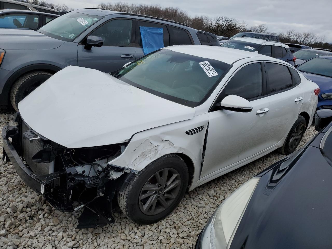 Изображение 1 2019 KIA OPTIMA LX 2019 с VIN 5XXGT4L30KG373009